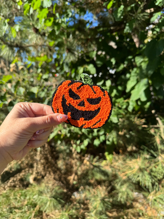 Jack-O’-Lantern Mug Rug