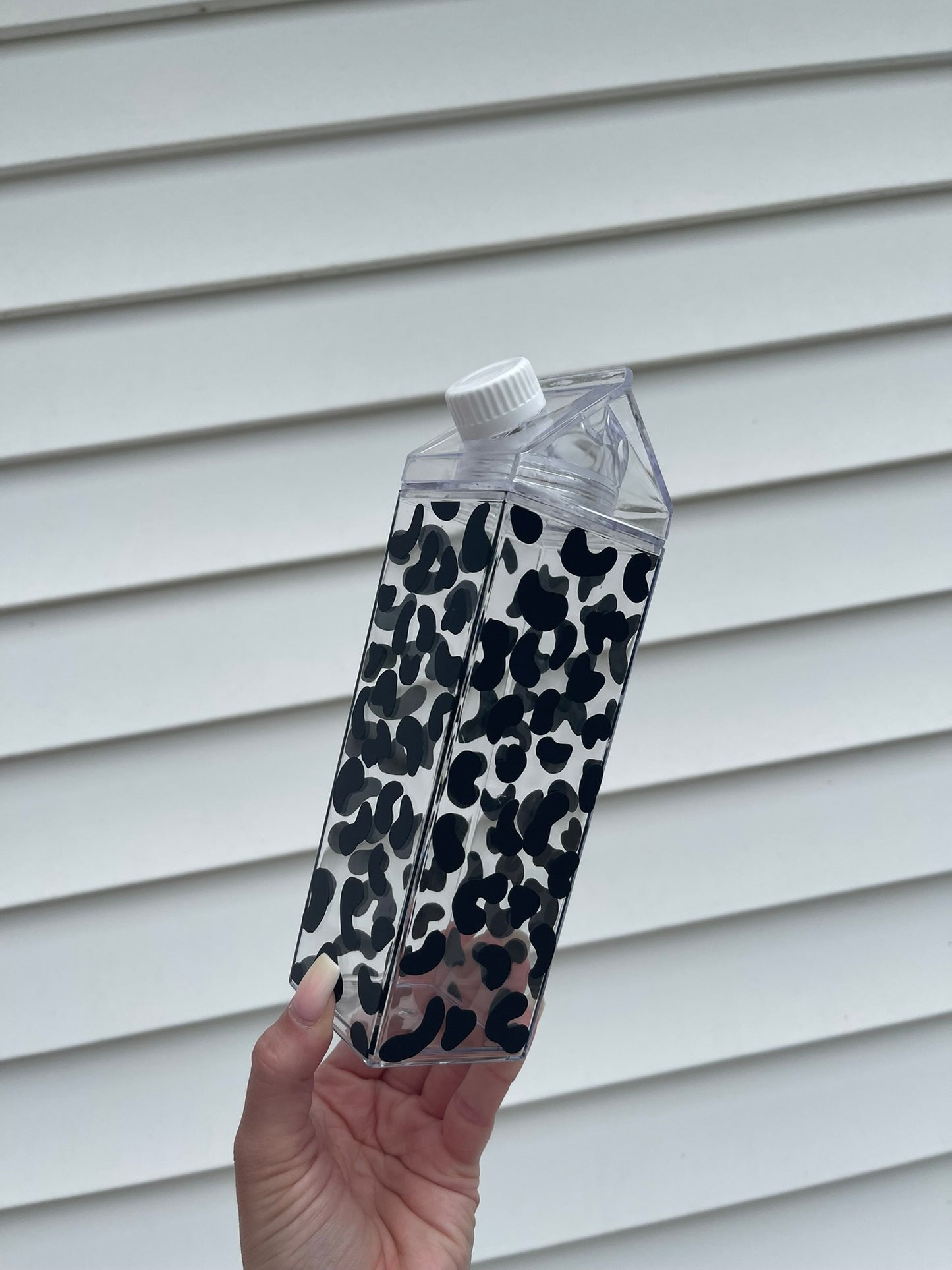 Cheetah Print- Milk Carton 17 oz Bottle