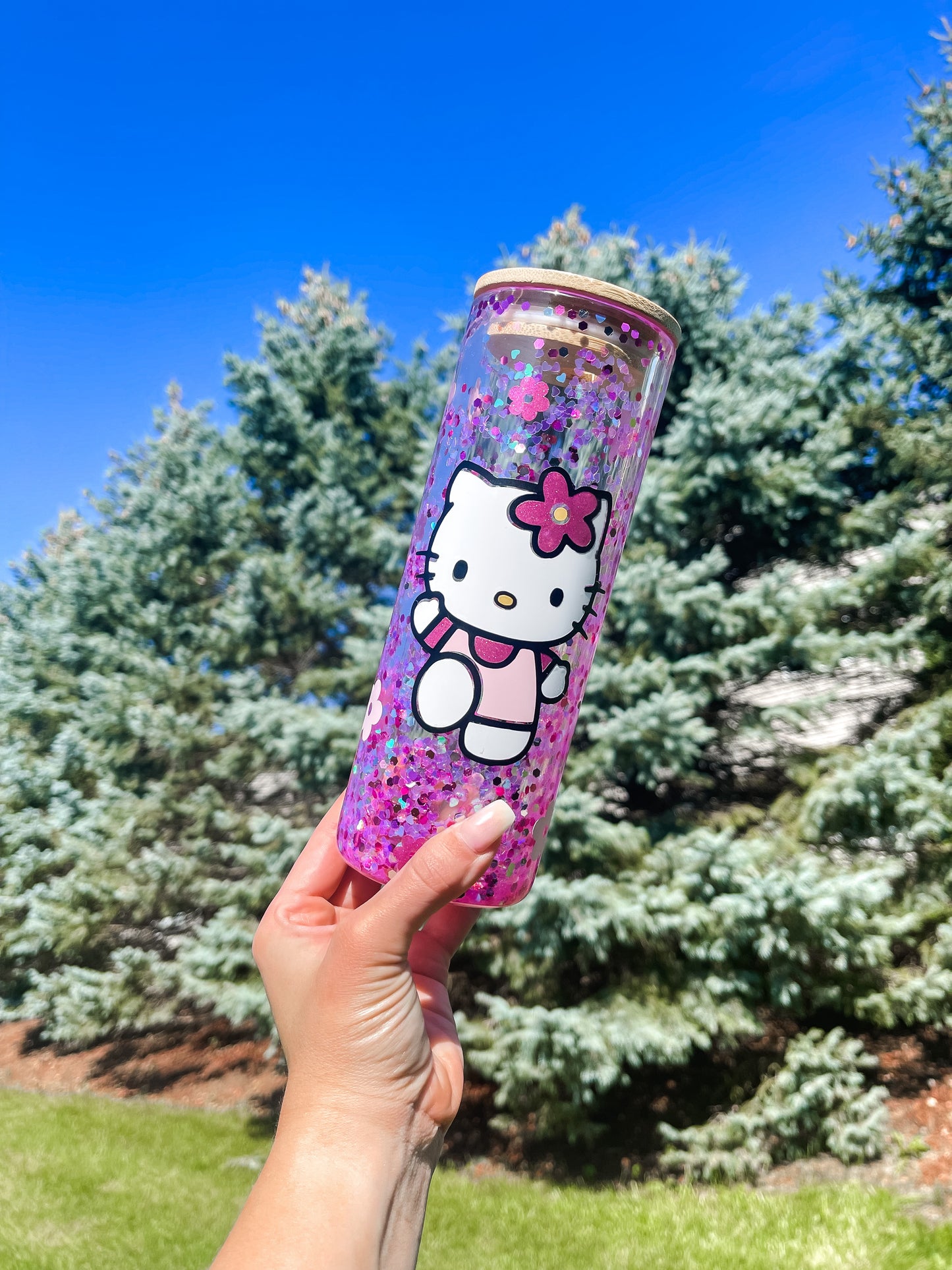 Hello Kitty Snowglobe Tumbler- 20 oz